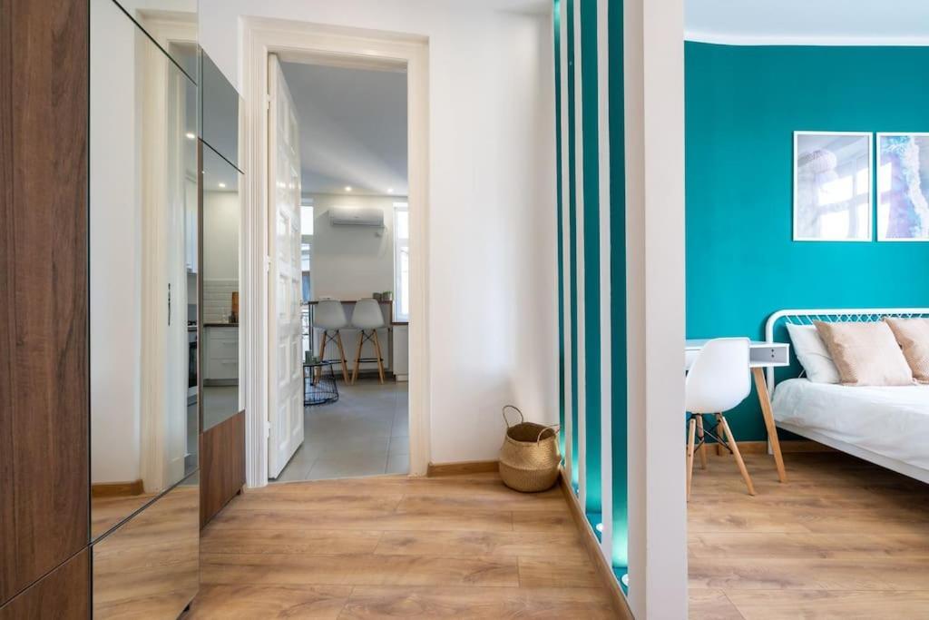 Holiday Vibe - 2R Apartment In Piata Romana Бухарест Екстер'єр фото